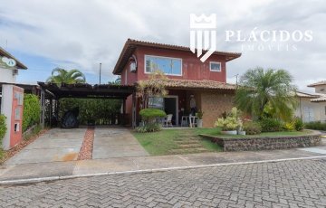 Casa à venda em Piatã, Salvador - BA
