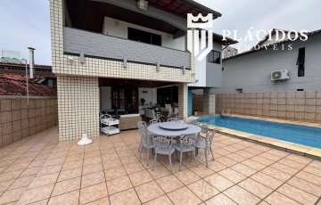 Casa à venda no Itaigara, Salvador - BA