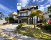 Casa à venda em Alphaville II, Salvador - BA